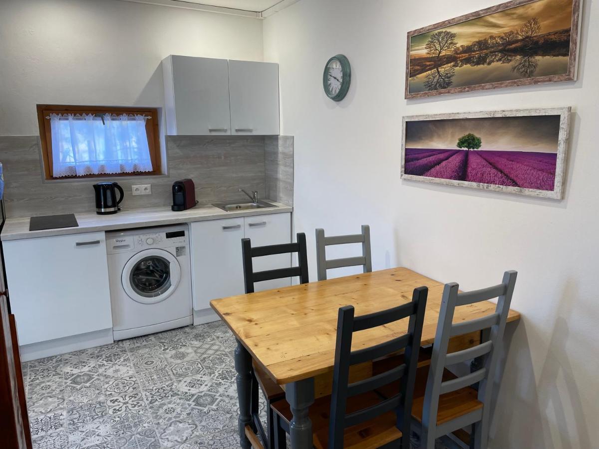 Apartmany Modry Dom Podhájska エクステリア 写真