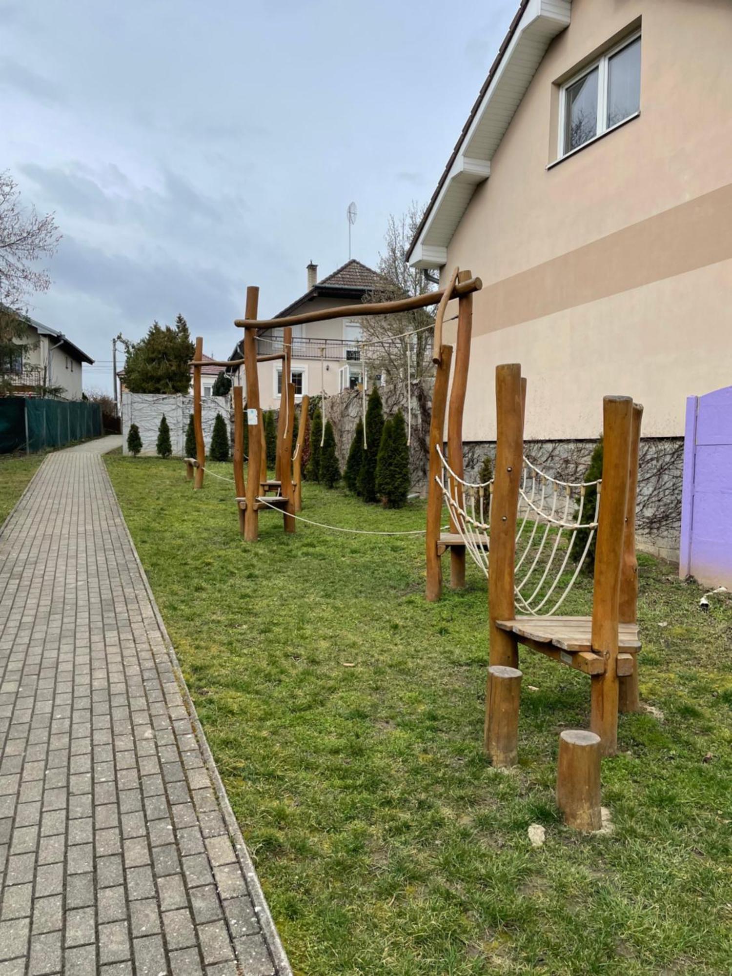Apartmany Modry Dom Podhájska エクステリア 写真